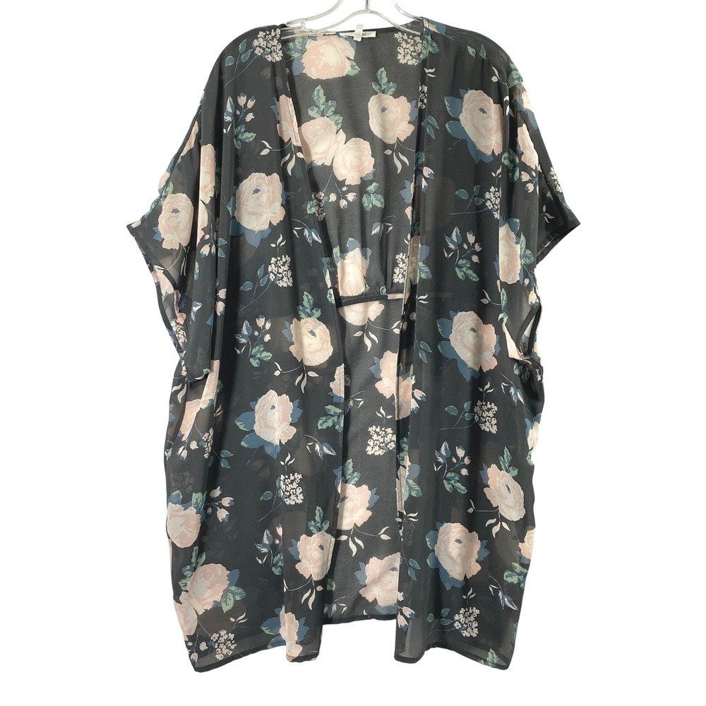 Maurices Floral Kimono Womens Medium Gray Pink Roses Fairy Festival Layer Duster